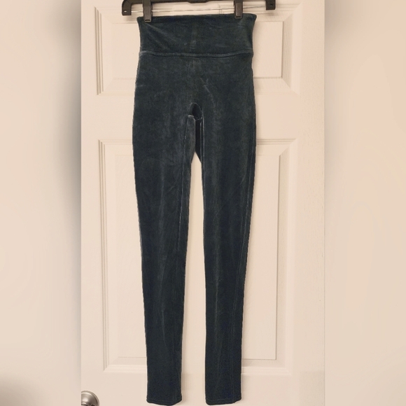 SPANX velour Leggings in Malachite green size XS - Picture 3 of 9